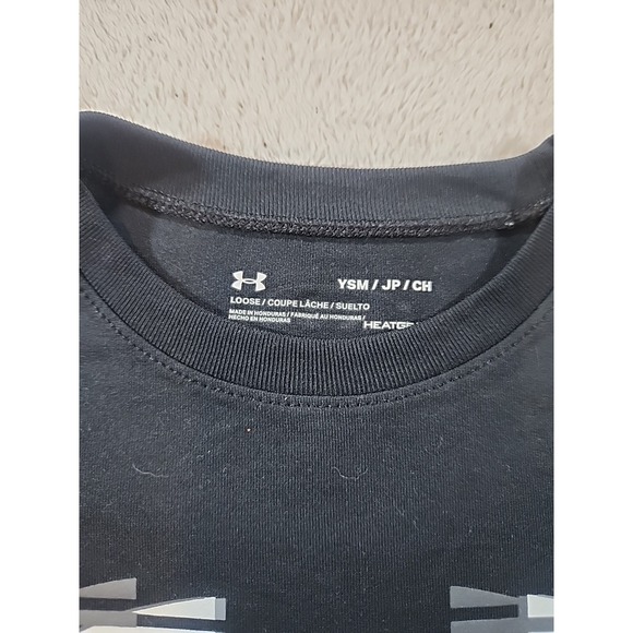 Under Armour T-Shirt Boys Size Youth Medium HeatGear Short Sleeve Black Logo M - Picture 2 of 6